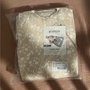 Gunamuna 2.6 tog 9-18 months